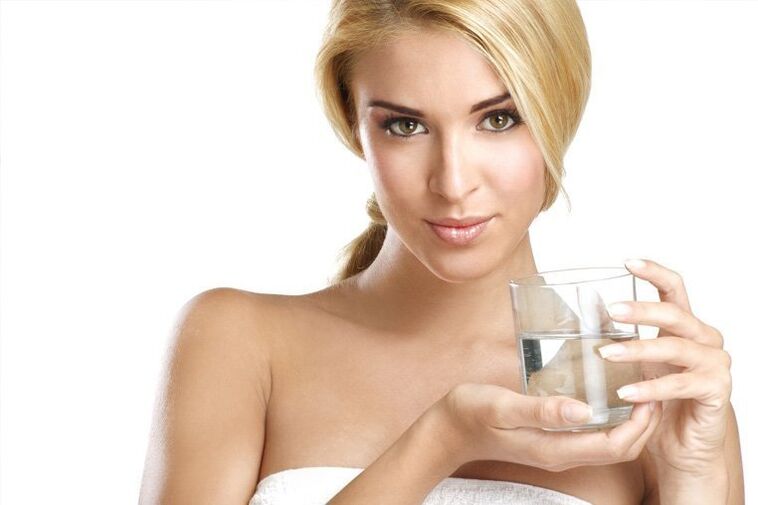 Bei der Ducan-Diät müssen Sie anderthalb Liter Wasser pro Tag trinken